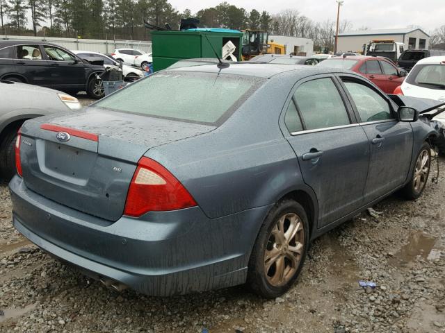 3FAHP0HA3CR113494 - 2012 FORD FUSION SE BLUE photo 4