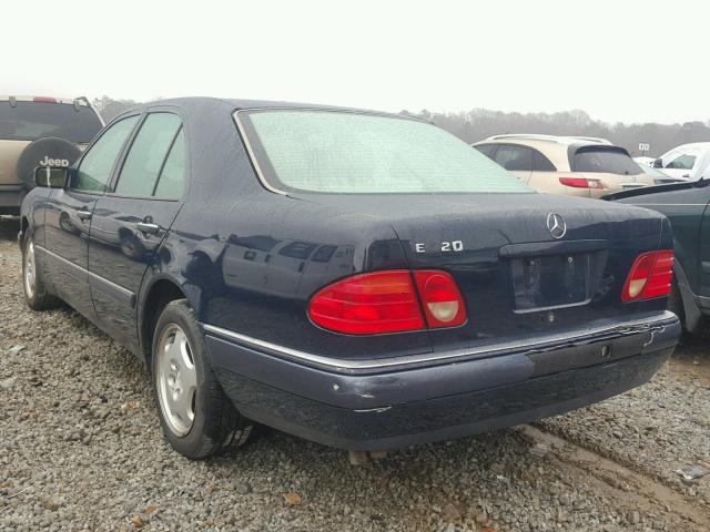 WDBJF72F5VA243302 - 1997 MERCEDES-BENZ E 420 BLUE photo 3