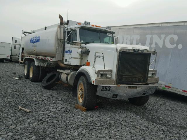 2WLPCCJH7YK965800 - 2000 WESTERN STAR/AUTO CAR CONVENTION WHITE photo 1