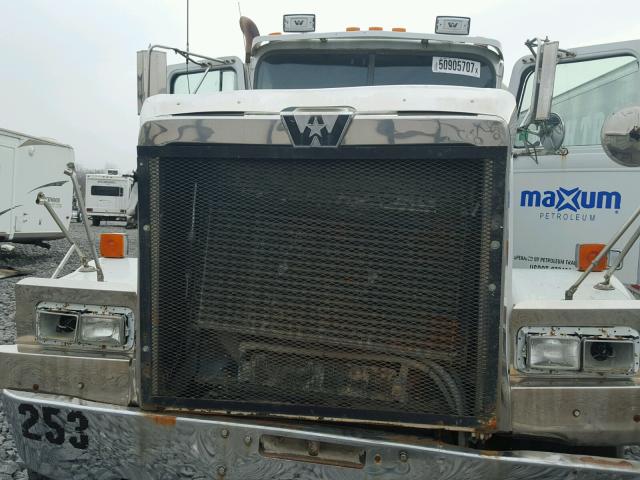 2WLPCCJH7YK965800 - 2000 WESTERN STAR/AUTO CAR CONVENTION WHITE photo 7