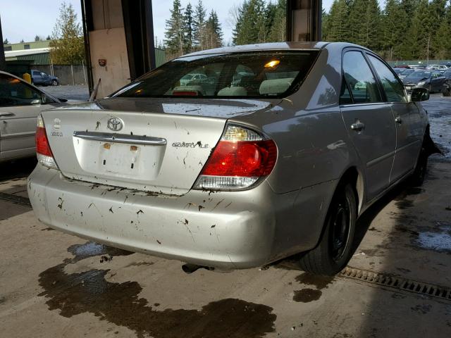 4T1BE30K45U013410 - 2005 TOYOTA CAMRY LE SILVER photo 4