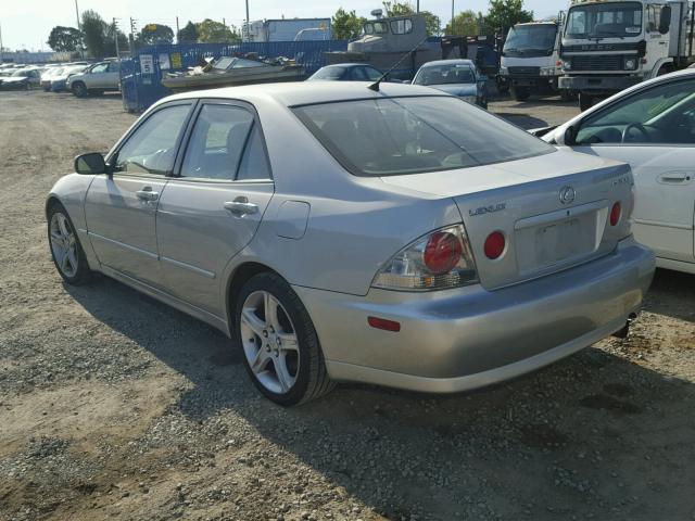 JTHBD192630073724 - 2003 LEXUS IS 300 GRAY photo 3