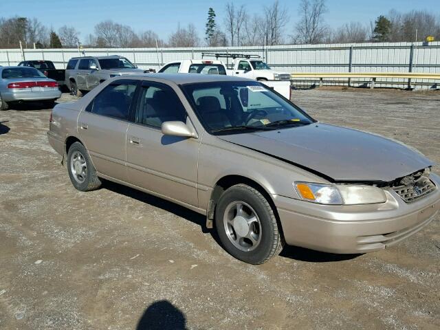 4T1BG22K2XU879479 - 1999 TOYOTA CAMRY CE BEIGE photo 1