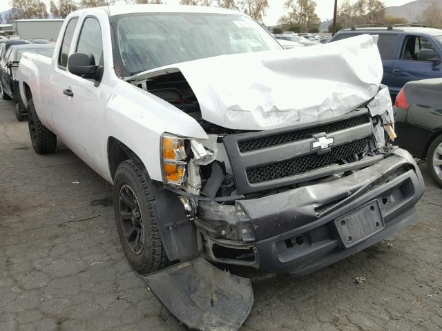 1GCRCPE06BZ127866 - 2011 CHEVROLET SILVERADO WHITE photo 1