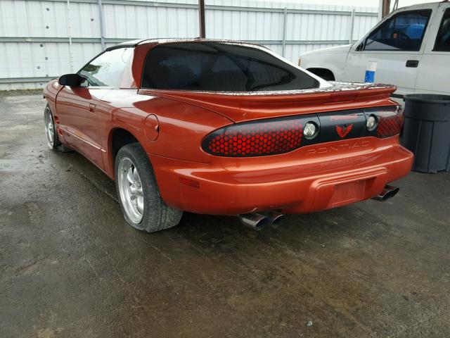 2G2FV22G422117944 - 2002 PONTIAC FIREBIRD F ORANGE photo 3