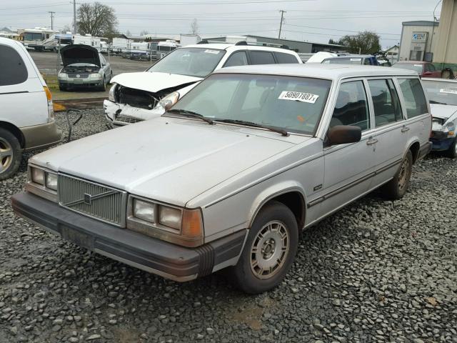 YV1FX8854H1102499 - 1987 VOLVO 740 GLE SILVER photo 2