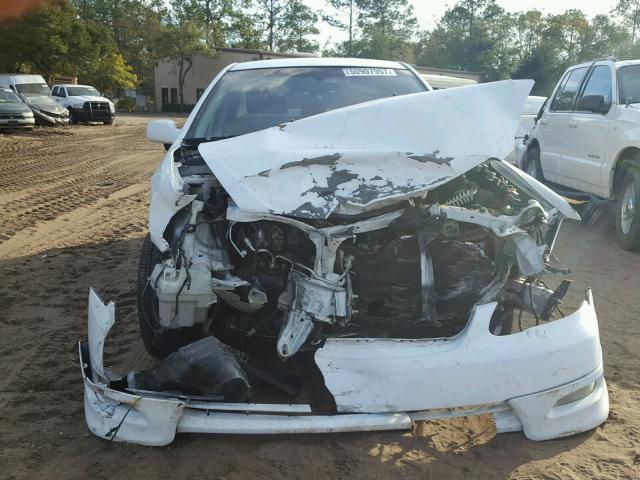 2T1BR32E06C612836 - 2006 TOYOTA COROLLA CE WHITE photo 9