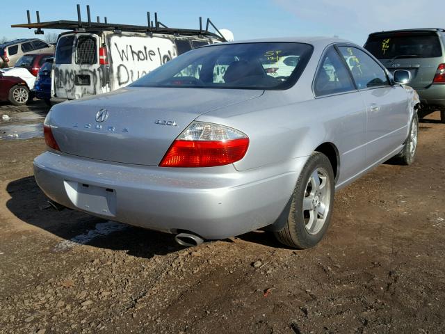 19UYA42423A014280 - 2003 ACURA 3.2CL SILVER photo 4