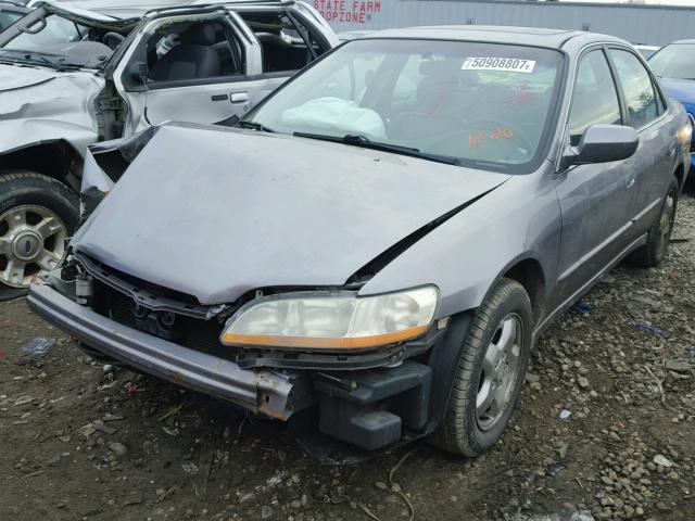 1HGCG1651YA087867 - 2000 HONDA ACCORD EX GRAY photo 2