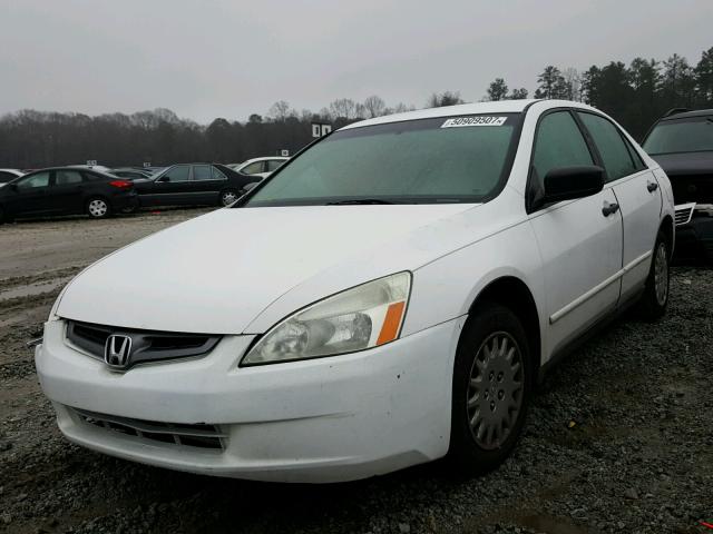 1HGCM56165A130396 - 2005 HONDA ACCORD DX WHITE photo 2