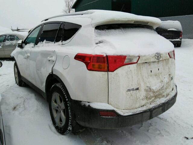2T3RFREVXDW036200 - 2013 TOYOTA RAV4 XLE WHITE photo 3
