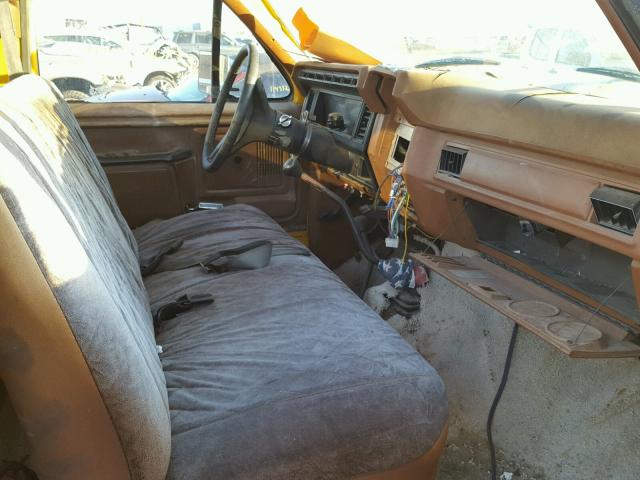 1FDHF28GXCRA21447 - 1982 FORD F250 YELLOW photo 5