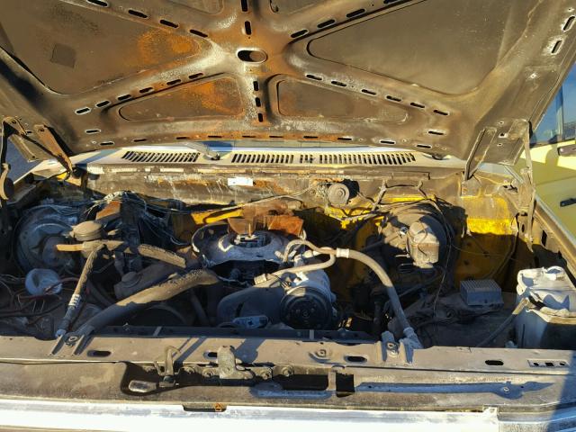 1FDHF28GXCRA21447 - 1982 FORD F250 YELLOW photo 7