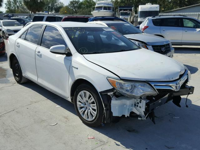 4T1BD1FK2CU057952 - 2012 TOYOTA CAMRY HYBR WHITE photo 1