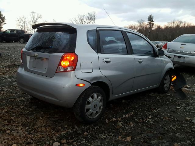 KL1TG62615B300808 - 2005 CHEVROLET AVEO LT SILVER photo 4