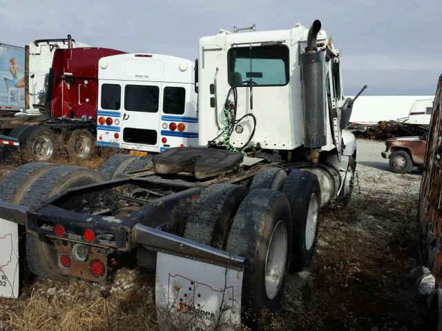 1FUJA6CK04LN05213 - 2004 FREIGHTLINER CONVENTION WHITE photo 4