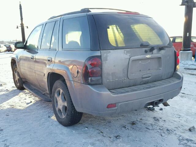 1GNDT13S682150259 - 2008 CHEVROLET TRAILBLAZE GRAY photo 3