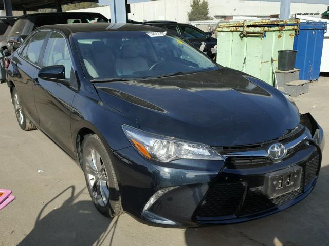 4T1BF1FK3GU533612 - 2016 TOYOTA CAMRY LE BLUE photo 1