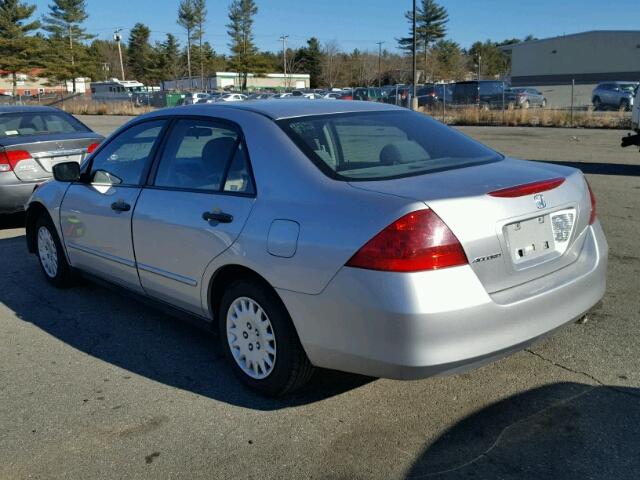 1HGCM55117A122601 - 2007 HONDA ACCORD VAL SILVER photo 3