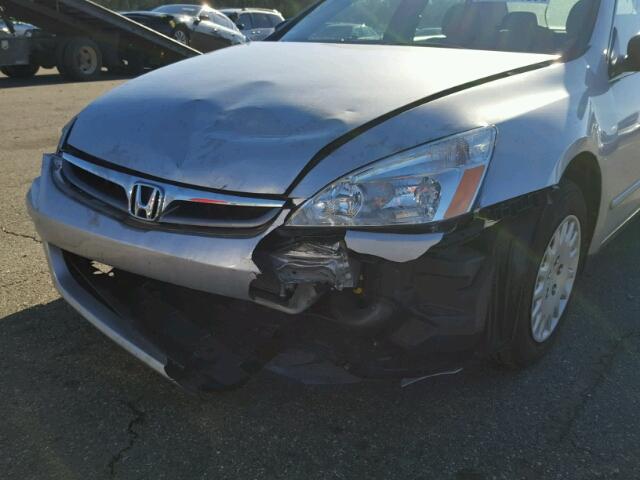 1HGCM55117A122601 - 2007 HONDA ACCORD VAL SILVER photo 9