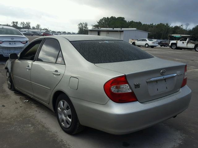 4T1BE32K13U765320 - 2003 TOYOTA CAMRY LE SILVER photo 3