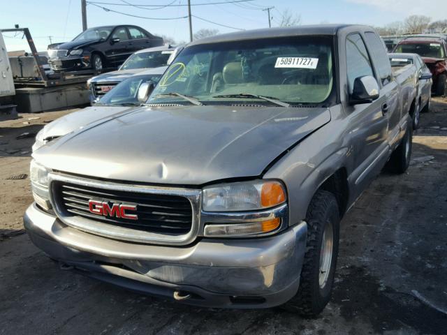 2GTEK19T2Y1270561 - 2000 GMC NEW SIERRA GRAY photo 2