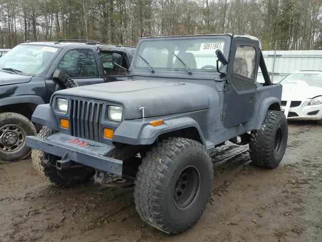 2BCCZ811XHB523594 - 1987 JEEP WRANGLER GRAY photo 2