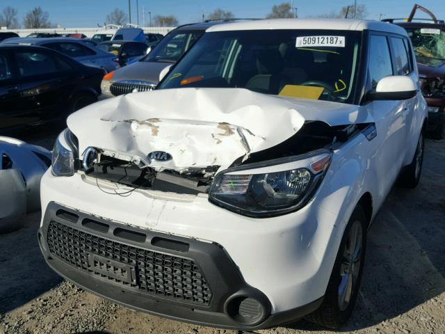 KNDJP3A59F7208292 - 2015 KIA SOUL + WHITE photo 2