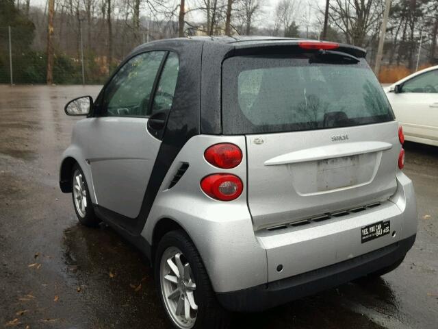 WMEEJ31X18K127518 - 2008 SMART CAR SILVER photo 3