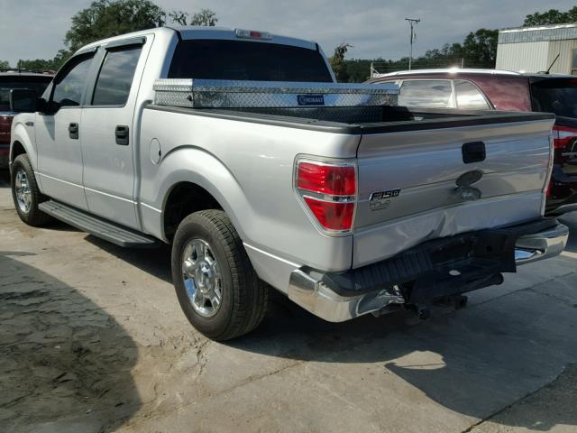 1FTEW1C82AFC63570 - 2010 FORD F150 SUPER SILVER photo 3