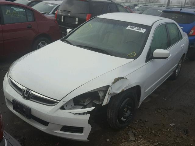 1HGCM56346A109680 - 2006 HONDA ACCORD SE WHITE photo 2