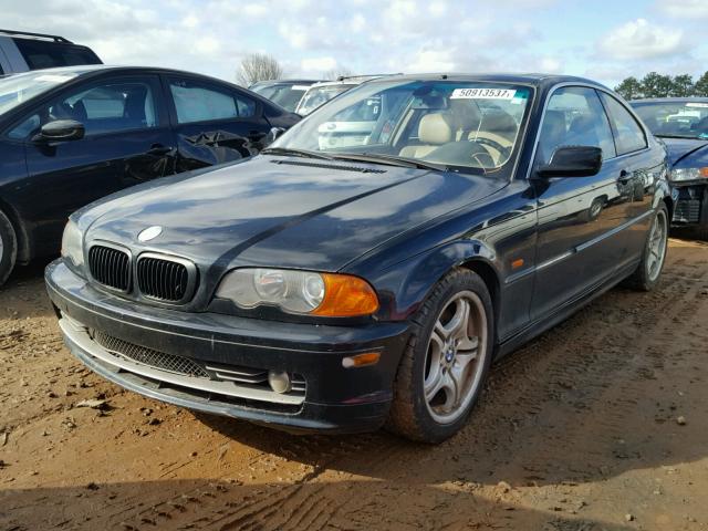 WBABN53431JU36288 - 2001 BMW 330 CI BLACK photo 2