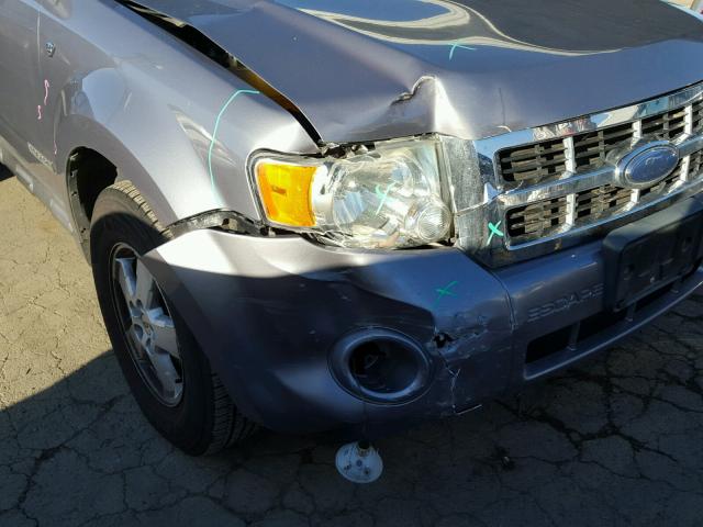 1FMCU03148KA24643 - 2008 FORD ESCAPE XLT GRAY photo 9