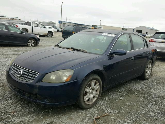 1N4AL11D45C192022 - 2005 NISSAN ALTIMA S BLUE photo 2