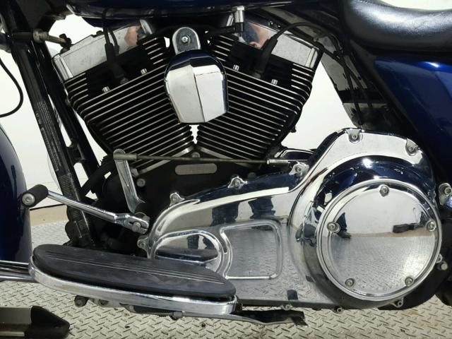 1HD1KBM13FB672448 - 2015 HARLEY-DAVIDSON FLHX STREE BLUE photo 11