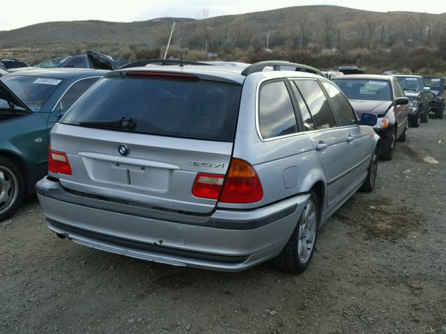 WBAEP33483PF01926 - 2003 BMW 325 XIT SILVER photo 4