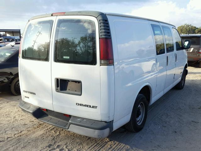 1GCEG15W311174211 - 2001 CHEVROLET EXPRESS G1 WHITE photo 4