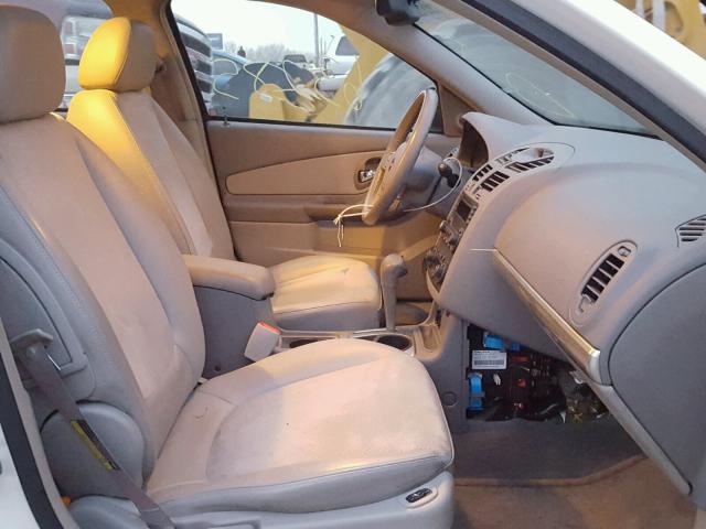 1G1ZU54875F199098 - 2005 CHEVROLET MALIBU LT WHITE photo 5