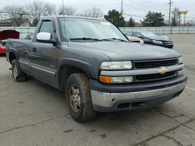 1GCEK14T2YE212648 - 2000 CHEVROLET SILVERADO GRAY photo 1