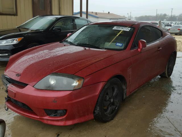 KMHHM65D15U169753 - 2005 HYUNDAI TIBURON MAROON photo 2