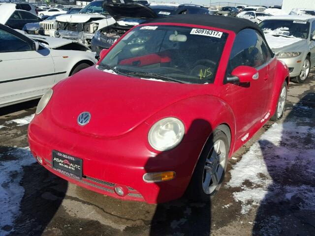 3VWCD21Y34M306577 - 2004 VOLKSWAGEN NEW BEETLE RED photo 2