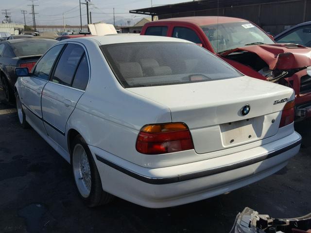 WBADN6345YGM64342 - 2000 BMW 540 I AUTO WHITE photo 3