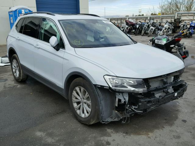 3VV3B7AX0JM006599 - 2018 VOLKSWAGEN TIGUAN SE Сірий фото 1