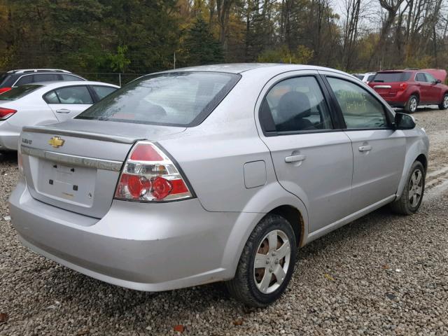 KL1TD5DE2AB114664 - 2010 CHEVROLET AVEO LS SILVER photo 4