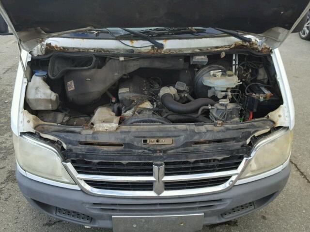 WD0PD444X65873216 - 2006 DODGE SPRINTER 3 WHITE photo 7