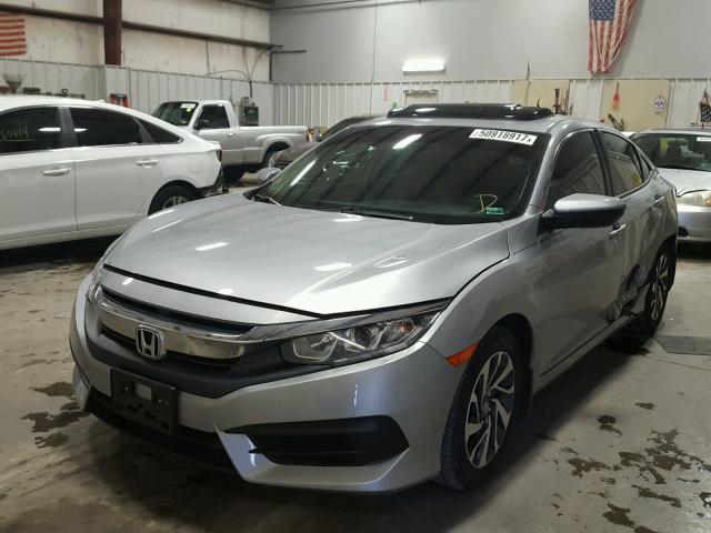 2HGFC2F77GH507776 - 2016 HONDA CIVIC EX ნაცრისფერი ფოტო 2