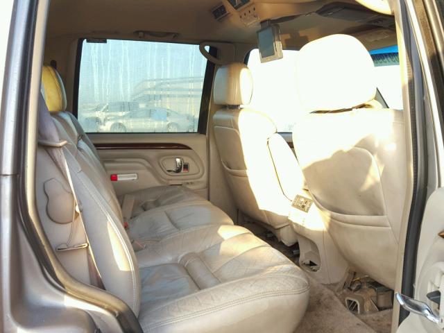 1GYEK13R8YR141738 - 2000 CADILLAC ESCALADE GOLD photo 6