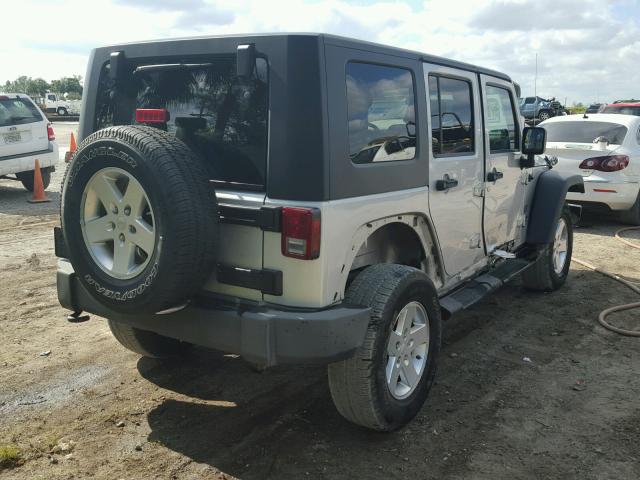 1J8GA39129L762095 - 2009 JEEP WRANGLER U SILVER photo 4