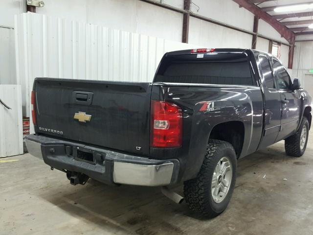 2GCEK19J581175748 - 2008 CHEVROLET SILVERADO BLACK photo 4