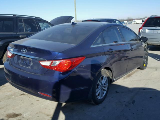 5NPEB4AC5DH658311 - 2013 HYUNDAI SONATA GLS BLUE photo 4